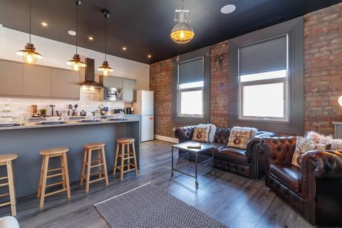 1 bedroom in a house share to rent, 198A Boaler Street, Liverpool, L6