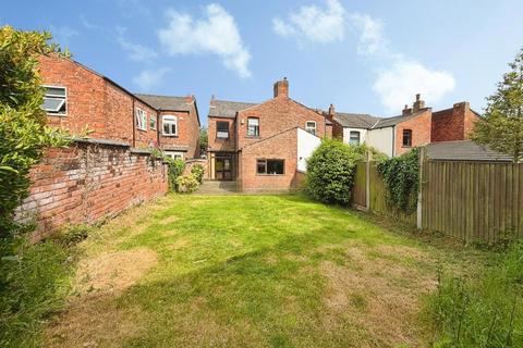 3 bedroom semi-detached house for sale, Kenyon Road, Wigan, WN1