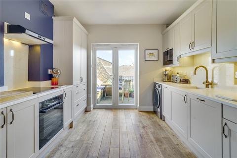2 bedroom end of terrace house for sale, Auckland Road, SW11