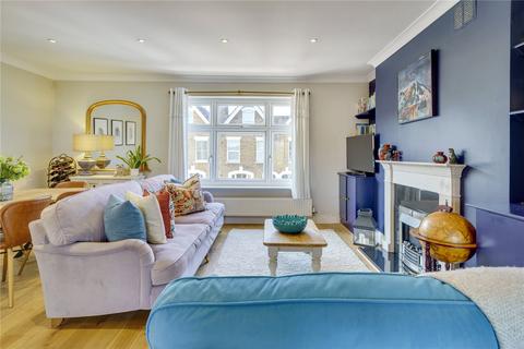 2 bedroom end of terrace house for sale, Auckland Road, SW11