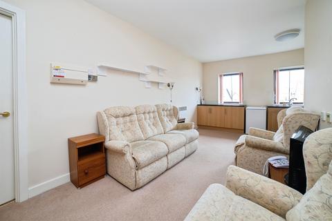 2 bedroom apartment for sale, Springwood Gardens, Belper DE56