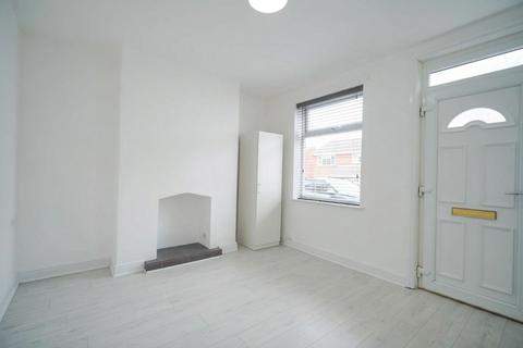 2 bedroom terraced house to rent, Windmill Street, Swadlincote, DE11