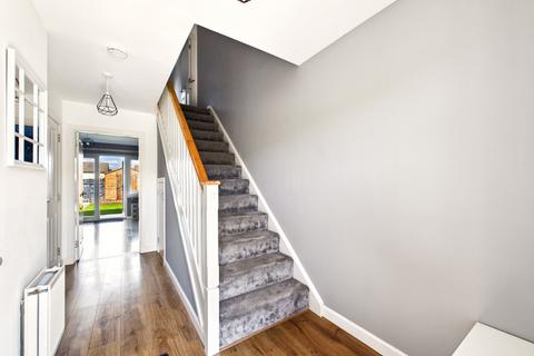 3 bedroom terraced house for sale, Baillie Drive, Alford, AB33