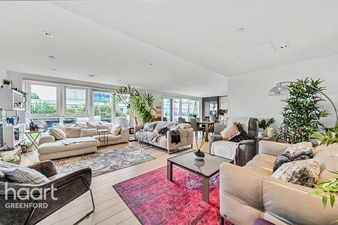 undefined, Longfield Avenue, LONDON