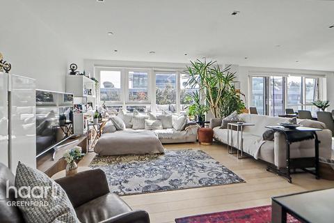 undefined, Longfield Avenue, LONDON
