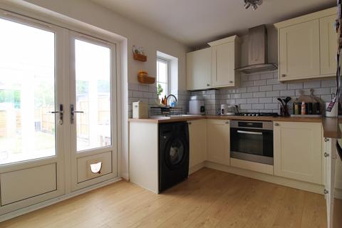 2 bedroom terraced house for sale, Weavers Green, Sandy SG19