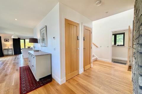 4 bedroom detached house for sale, Strone House, 5B Strone, Drumnadrochit, IV63 6XL