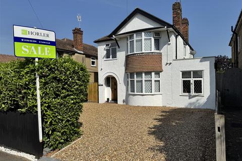 4 bedroom detached house for sale, Bell View, Windsor