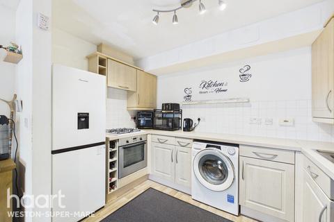2 bedroom flat for sale, Stormont Court, Weston-Super-Mare