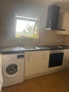 2 bedroom flat to rent, Belvedere, Belvedere, Kent, DA17