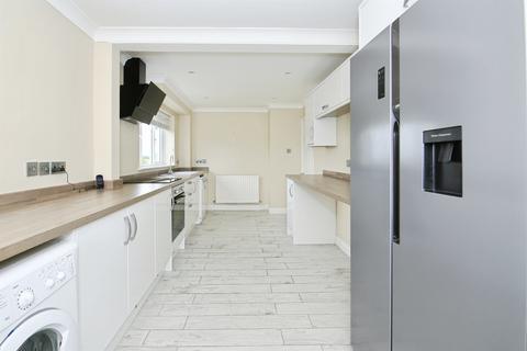 3 bedroom detached house for sale, Riverside Mead, Peterborough