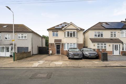 Seymer Road, Romford RM1