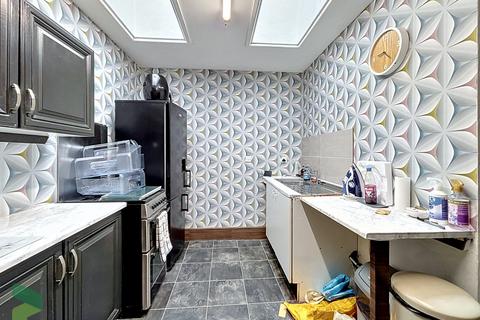 3 bed flat/apartment for rent in Pinewood