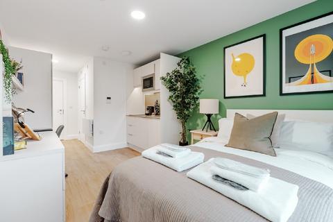 Studio to rent, Neal Drive, Cambridge CB4
