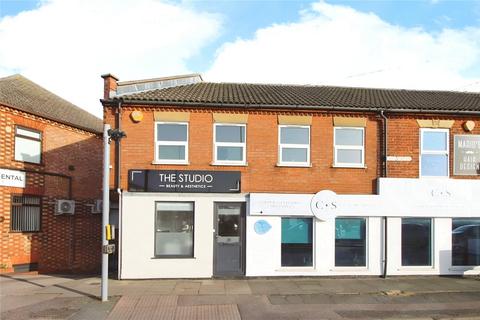 2 bedroom flat to rent, Bunyan Road, Bedford MK42
