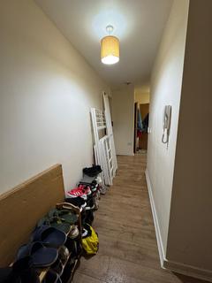 3 bedroom house of multiple occupation to rent, Chamberlain Close, Ilford IG1