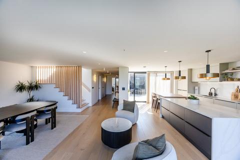 4 bedroom detached house for sale, Rue De Quanteraine, St. Pierre Du Bois, Guernsey