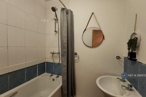 1 bedroom flat to rent, Great Clowes St, Salford, M7