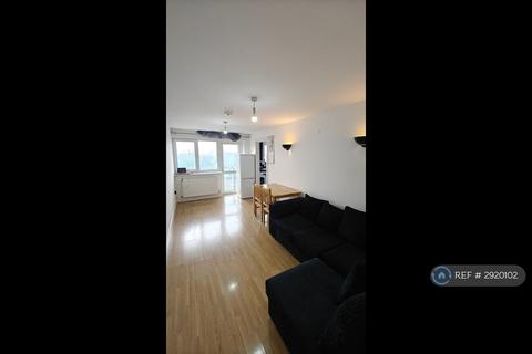 2 bedroom flat to rent, High St, West Drayton, UB7