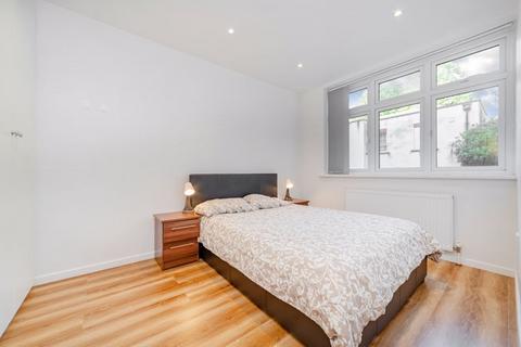 1 bedroom apartment to rent, Wellesley Court,  HEATING AND HOTWATER INCLUDED