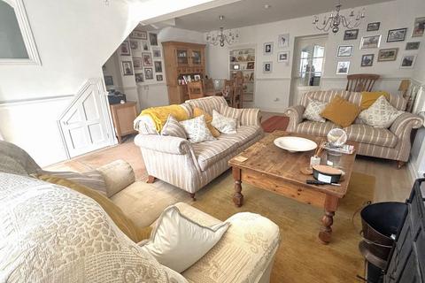 3 bedroom terraced house for sale, Stanhope Street, Abergavenny