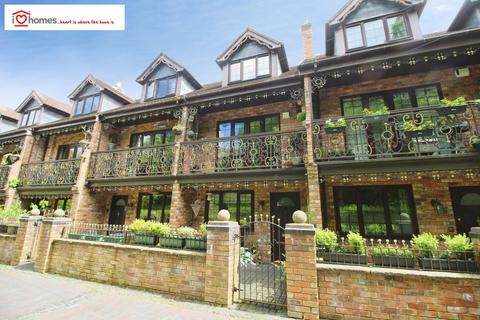3 bedroom townhouse for sale, Bullocks Row, Walsall