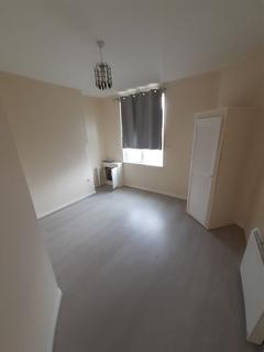 1 bedroom flat to rent, Swanscombe Road, Aylestone