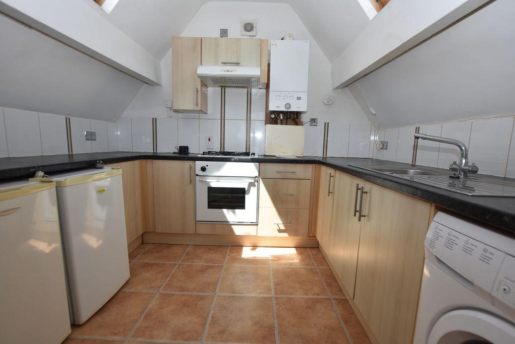 Apartment in Nottingham, Mapperley Park - View 5
