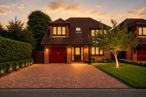 4 bedroom detached house for sale, Ambleside Avenue, Peacehaven, BN10