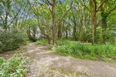 2 bedroom ground floor flat for sale, Oak House, Tenterden TN30