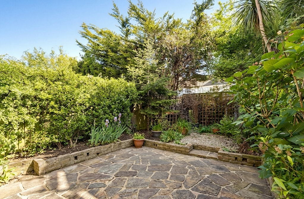 Private Garden