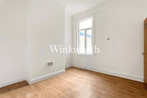 3 bedroom terraced house for sale, Bowes Road, London, N11