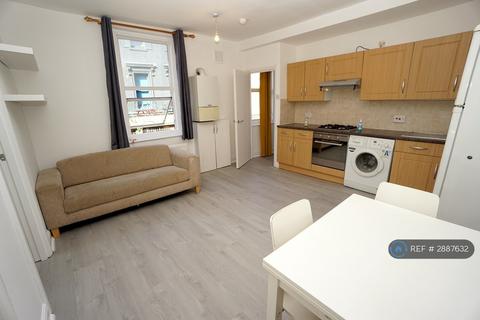 2 bedroom flat to rent, Essex Road, London, N1