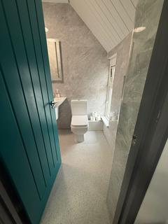 1 bedroom hotel room to rent, Tanner Street, Barking IG11