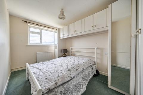 3 bedroom semi-detached house for sale, Quarry Road, Witney, Oxfordshire