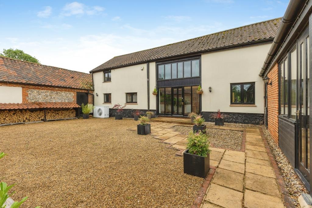 6 bedroom barn conversion for sale