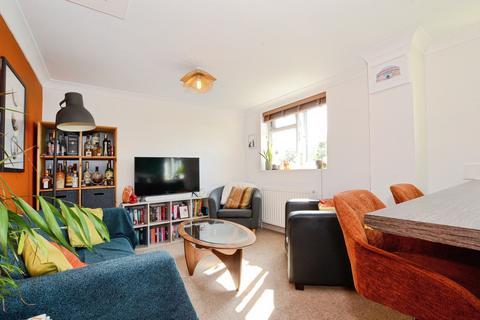 2 bedroom maisonette for sale, Beverley Gardens, Wembley, HA9