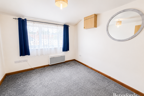 Studio to rent, Military Road, Colchester, CO1