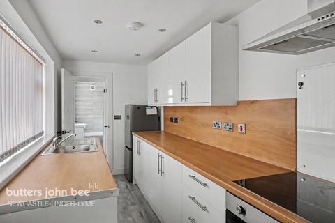 2 bedroom terraced house for sale, Penkhull New Road, Stoke-On-Trent