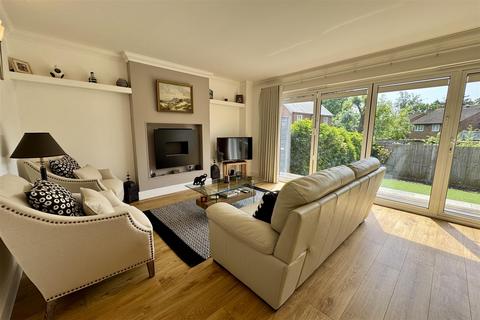 2 bedroom semi-detached house for sale, Wormley, Godalming