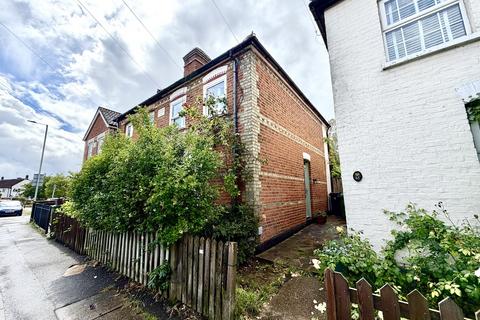 Clayton Road, Chessington, Surrey. KT9 1NQ
