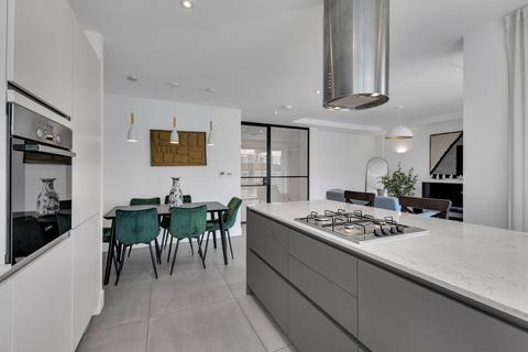 3 bedroom flat for sale, Cliff Villas, Camden, NW1