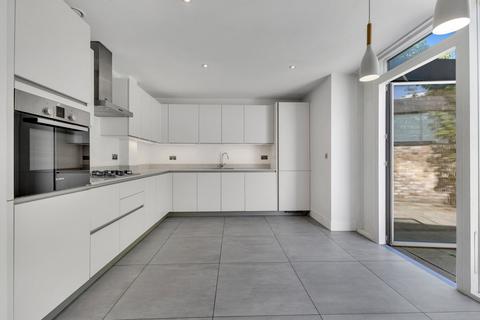 2 bedroom flat for sale, Cliff Villas, Camden, NW1