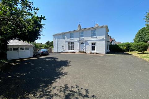 5 bedroom semi-detached house for sale, Red Hill, Oldswinford, Stourbridge