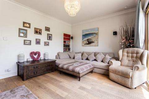 3 bedroom detached bungalow for sale, Craigentinny Crescent, Craigentinny, Edinburgh, EH7