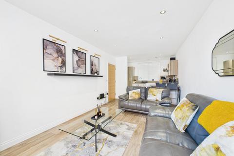 2 bedroom apartment to rent, Mint Drive, Hockley