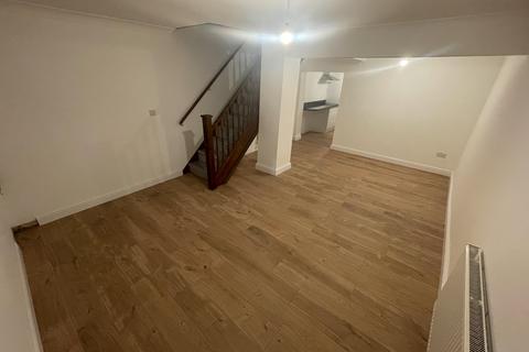 2 bed house for rent in Mariners Road, GREAT YARMOUTH