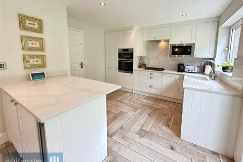 4 bedroom detached house for sale, Stone Row Court, Tankersley, S75