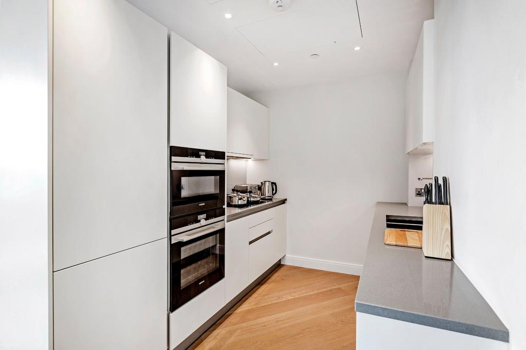 Apartment in London - View 4