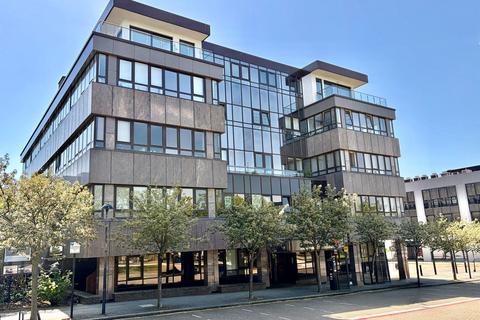 1 bedroom apartment for sale, Silbury Boulevard, Milton Keynes, MK9